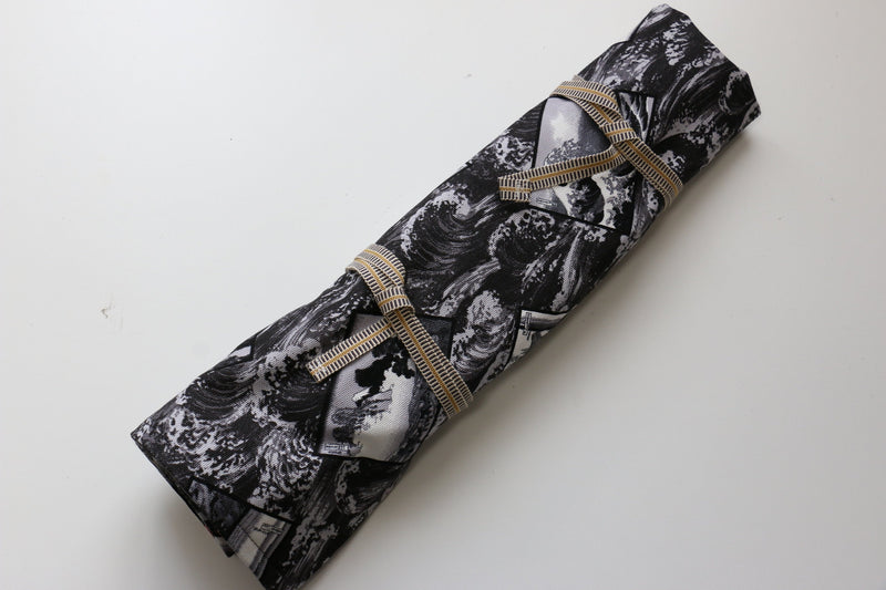 Japanese Style Knife Roll Kuroukiyoe-Ura-Fuji 4 Pockets - Japannywholesale